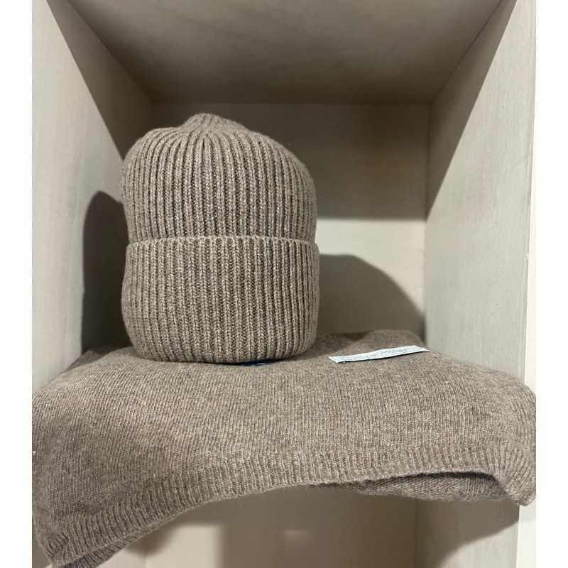 Completo sciarpa e cappello