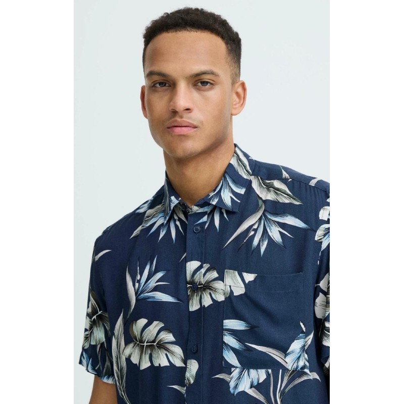 Camicia con foglie